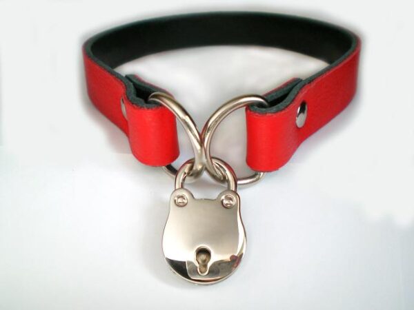Leather Bondage Collar With Lock